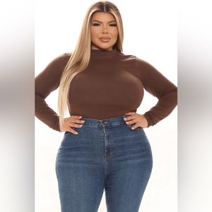 NIB Brown Mock Neck Bodysuit 🤎